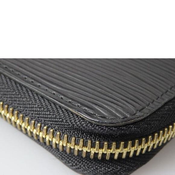 Louis Vuitton Zippy Wallet Black Leather